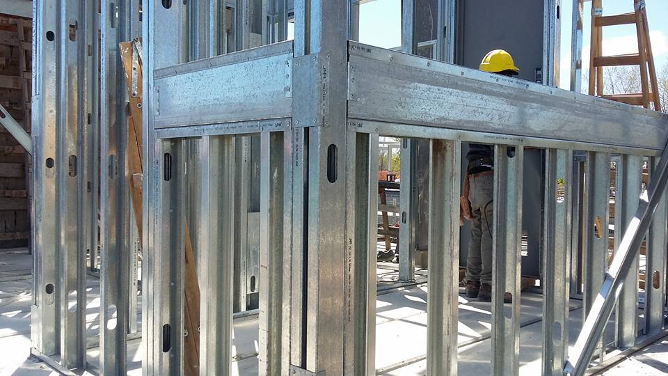 NEW YORK BUILDER STEEL FRAME, S.L - Huelva - Remodelación de habitaciones