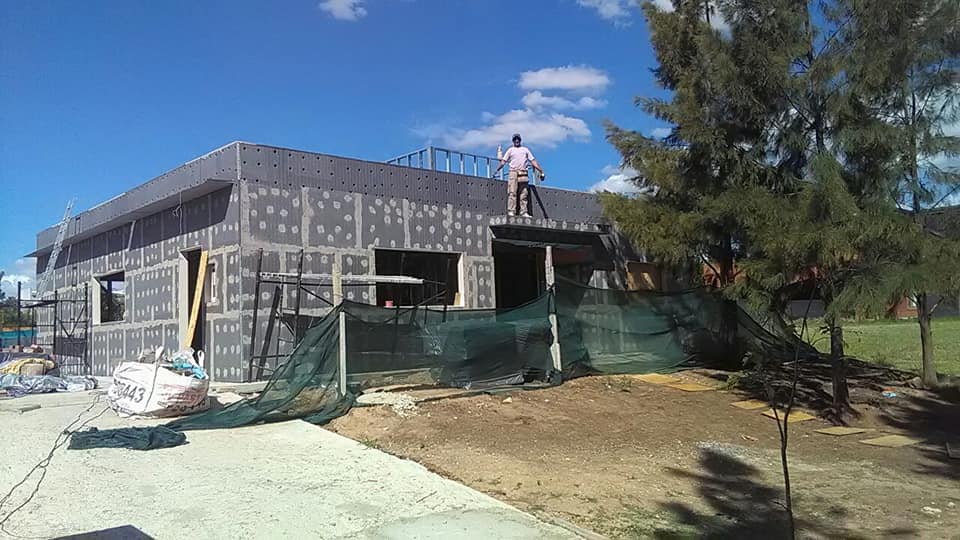 NEW YORK BUILDER STEEL FRAME, S.L - Huelva - Pintura