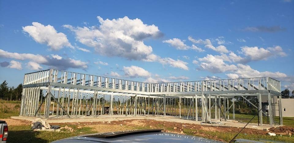 NEW YORK BUILDER STEEL FRAME, S.L - Huelva - Limpieza de tejados