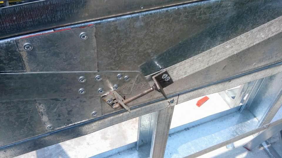 NEW YORK BUILDER STEEL FRAME, S.L - Huelva - Instalación de ventanas de PVC