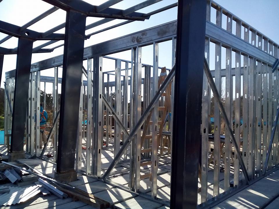 NEW YORK BUILDER STEEL FRAME, S.L - Huelva - Servicios de construcción de albañilería