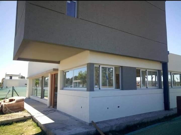NEW YORK BUILDER STEEL FRAME, S.L - Huelva - Muralista