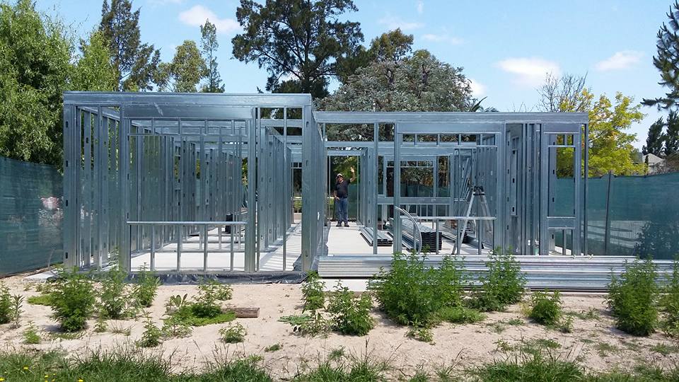 NEW YORK BUILDER STEEL FRAME, S.L - Huelva - Estructuras al aire libre