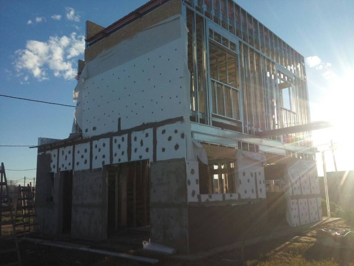 NEW YORK BUILDER STEEL FRAME, S.L - Huelva - Reparación de baños