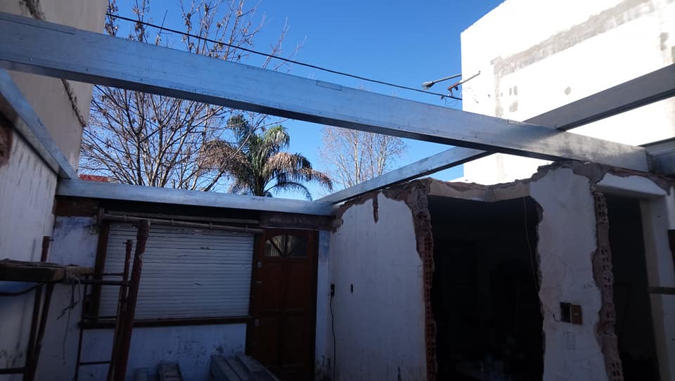 NEW YORK BUILDER STEEL FRAME, S.L - Huelva - Adición o remodelación de escaleras