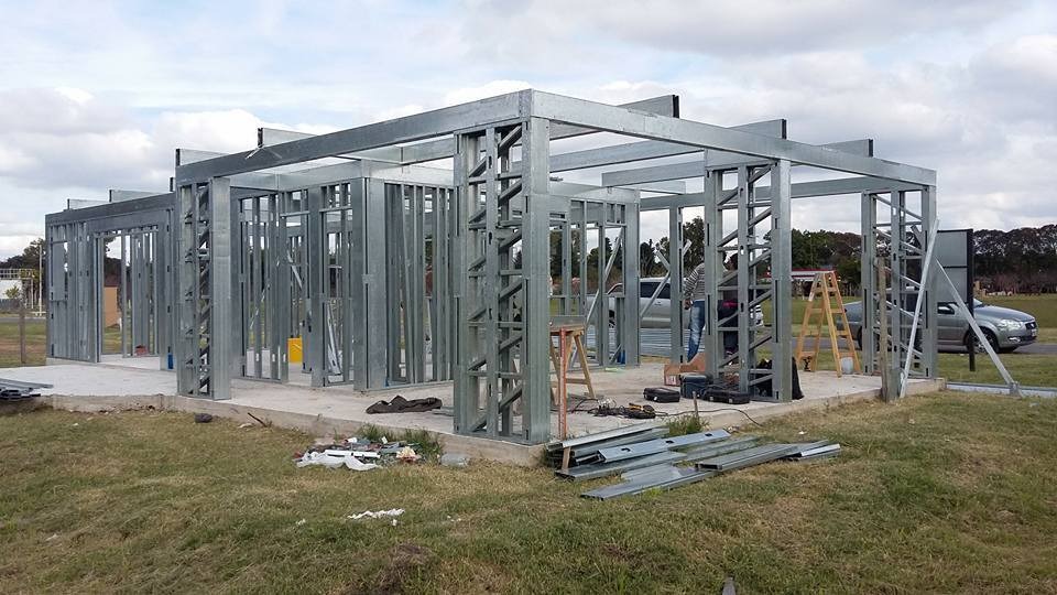 NEW YORK BUILDER STEEL FRAME, S.L - Huelva - Pintura