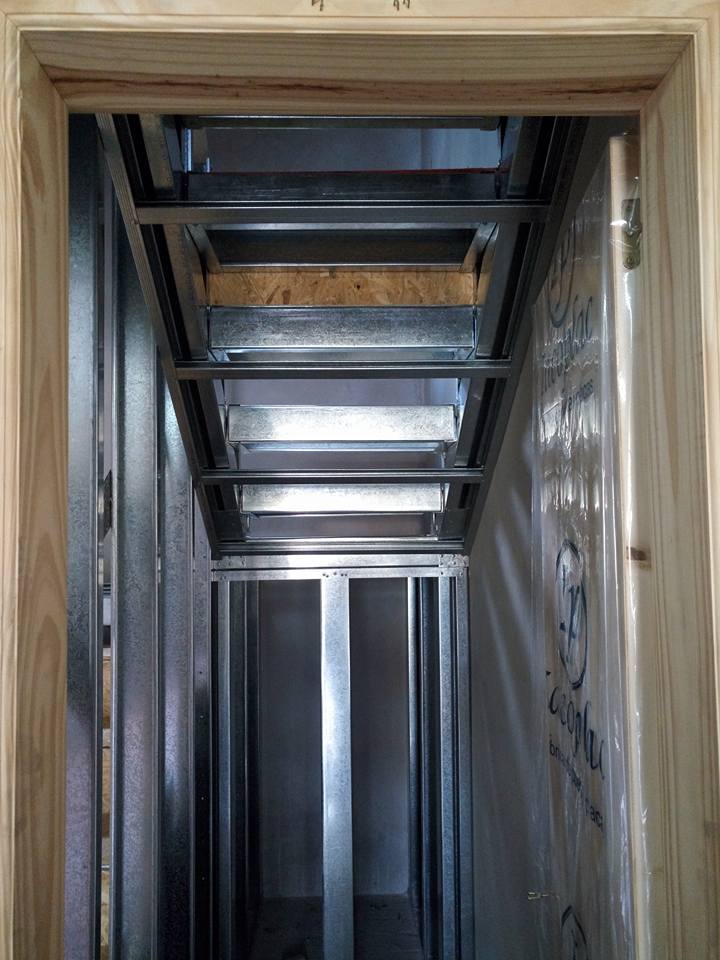 NEW YORK BUILDER STEEL FRAME, S.L - Huelva - Instalación de vallas