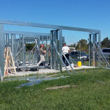 NEW YORK BUILDER STEEL FRAME, S.L - Huelva - Reparación de portadas