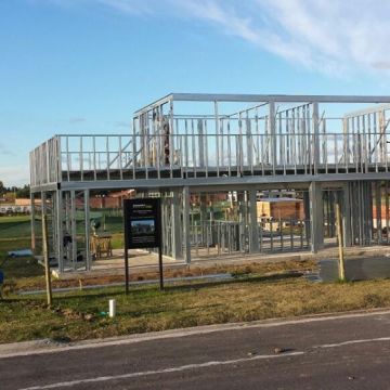 NEW YORK BUILDER STEEL FRAME, S.L - Huelva - Instalación de puertas