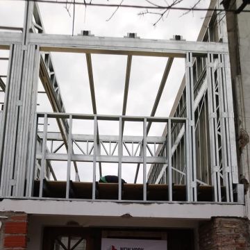 NEW YORK BUILDER STEEL FRAME, S.L - Huelva - Reparación de barandillas