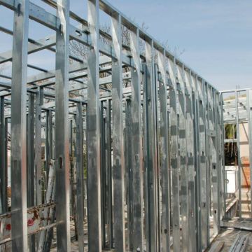 NEW YORK BUILDER STEEL FRAME, S.L - Huelva - Pintura