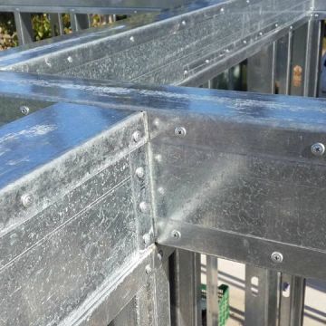 NEW YORK BUILDER STEEL FRAME, S.L - Huelva - Paredes, marcos y escaleras