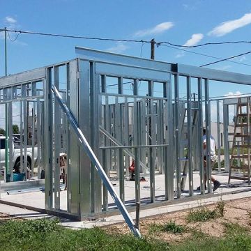 NEW YORK BUILDER STEEL FRAME, S.L - Huelva - Instalación de vinilos o linóleos