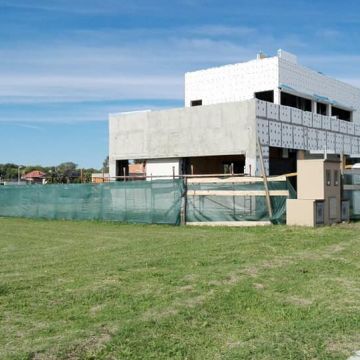 NEW YORK BUILDER STEEL FRAME, S.L - Huelva - Ventanales comerciales tintados