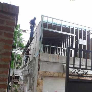 NEW YORK BUILDER STEEL FRAME, S.L - Huelva - Reparación o mantenimiento de tejados