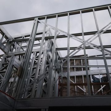 NEW YORK BUILDER STEEL FRAME, S.L - Huelva - Instalación de glorietas