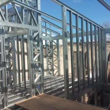 NEW YORK BUILDER STEEL FRAME, S.L - Huelva - Reparación y mantenimiento de glorietas