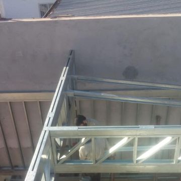 NEW YORK BUILDER STEEL FRAME, S.L - Huelva - Instalación de suelos de hormigón
