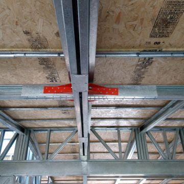 NEW YORK BUILDER STEEL FRAME, S.L - Huelva - Adición de pared interior