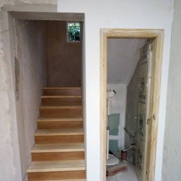 NEW YORK BUILDER STEEL FRAME, S.L - Huelva - Instalación de escaleras