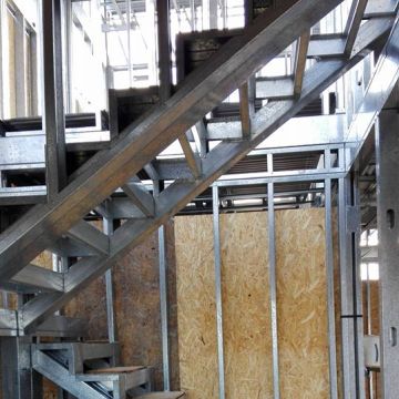 NEW YORK BUILDER STEEL FRAME, S.L - Huelva - Ventanas residenciales tintadas