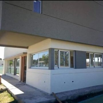 NEW YORK BUILDER STEEL FRAME, S.L - Huelva - Muralista