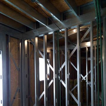 NEW YORK BUILDER STEEL FRAME, S.L - Huelva - Pavimentar