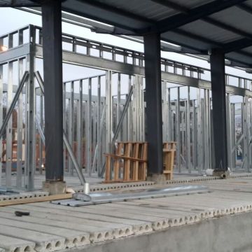 NEW YORK BUILDER STEEL FRAME, S.L - Huelva - Reparación de barandillas