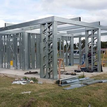 NEW YORK BUILDER STEEL FRAME, S.L - Huelva - Pintura