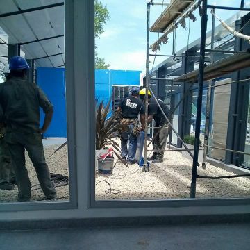 NEW YORK BUILDER STEEL FRAME, S.L - Huelva - Instalación de vinilos o linóleos