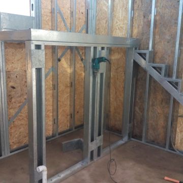 NEW YORK BUILDER STEEL FRAME, S.L - Huelva - Instalación de suelos de madera