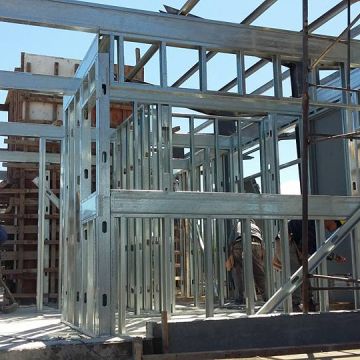NEW YORK BUILDER STEEL FRAME, S.L - Huelva - Instalación de suelos de madera