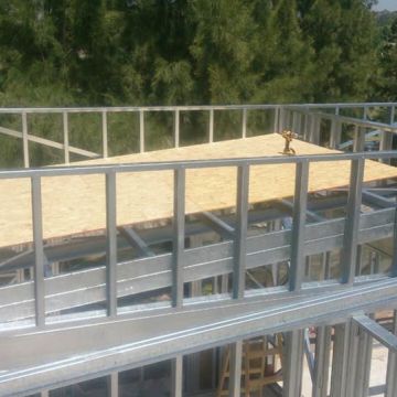 NEW YORK BUILDER STEEL FRAME, S.L - Huelva - Revestimientos de madera