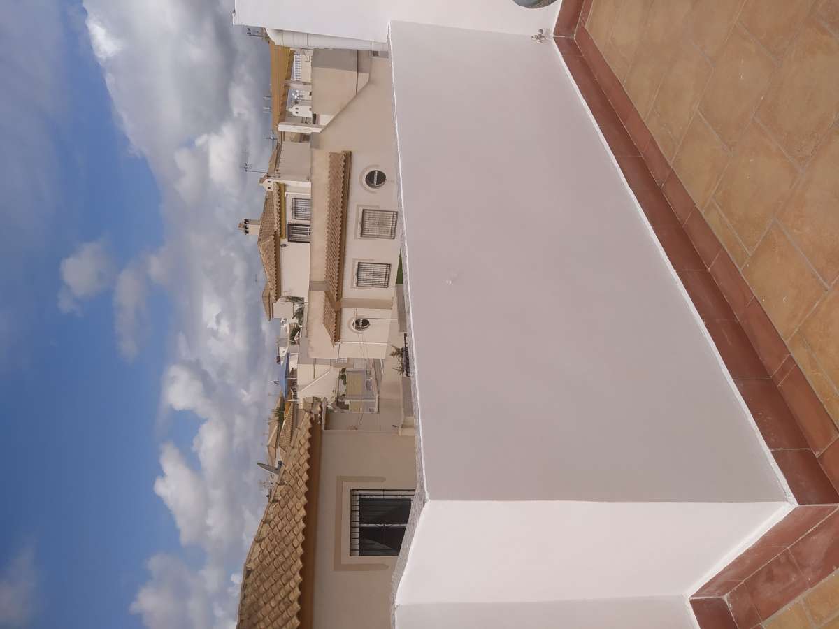Empresa Ibarra - Torrevieja - Instalación de suelos de baldosas o piedras