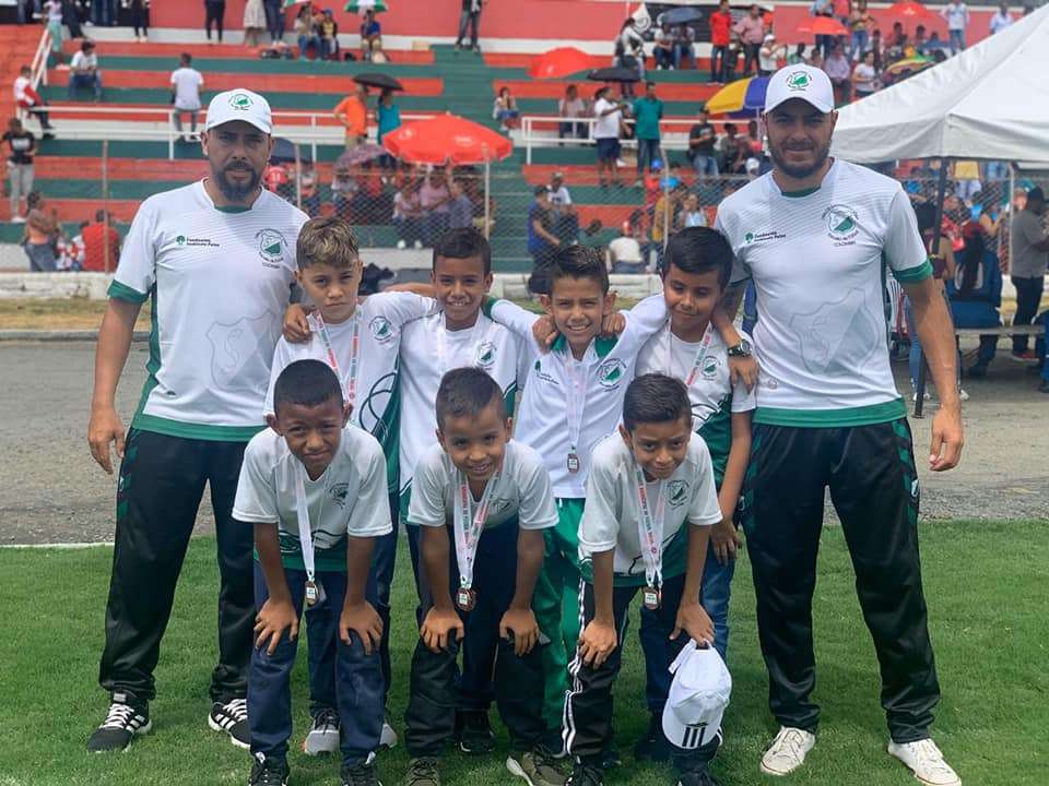 Milton Fabian Hernandez - Valencia - Clases de fútbol