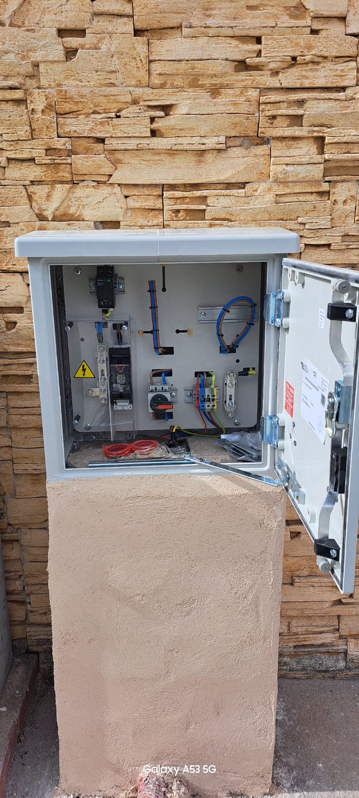 Amelectric - Alfafar - Instalación de lámparas