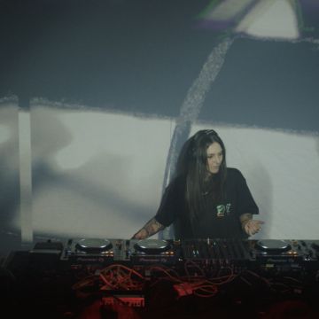 Yaiza - Barcelona - DJ para bodas