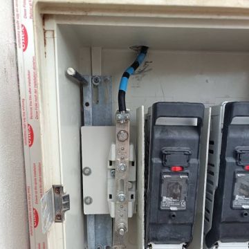 Electricistes Penedès - Vilafranca del Penedès - Instalación de lámparas