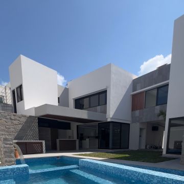 Bonobo Interiores - Veracruz - Instalación de escaleras