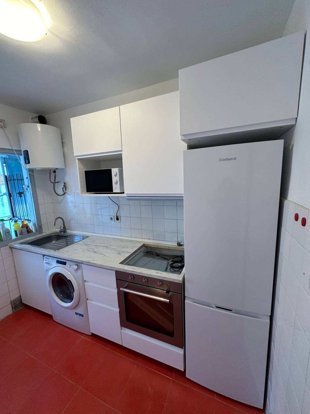 TRANSPORTES Y SERVICIOS WILMAN'S - Madrid - Montaje de mesas de billar