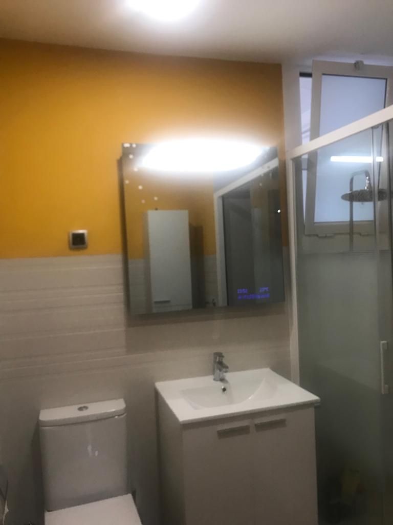 Nara Obres i Serveis, S.L - Mataró - Limpeza a Fundo