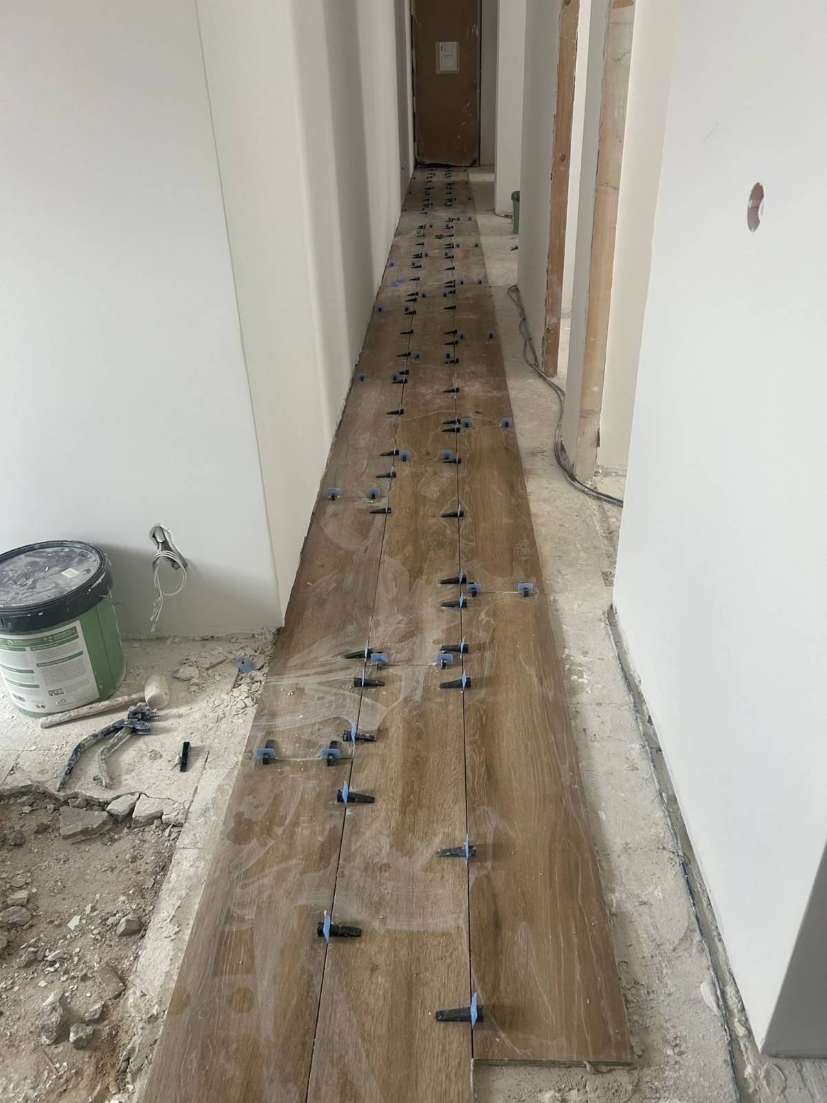 Yurii - Madrid - Stone or Tile Flooring Installation