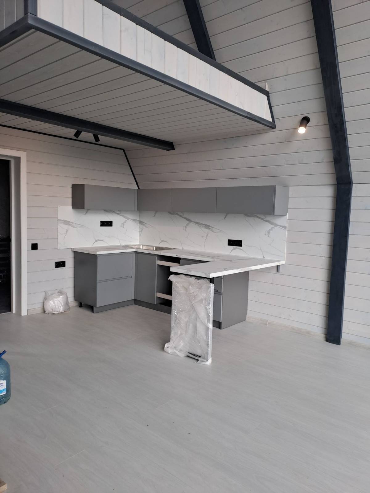 Yurii - Madrid - Drywall Repair and Texturing
