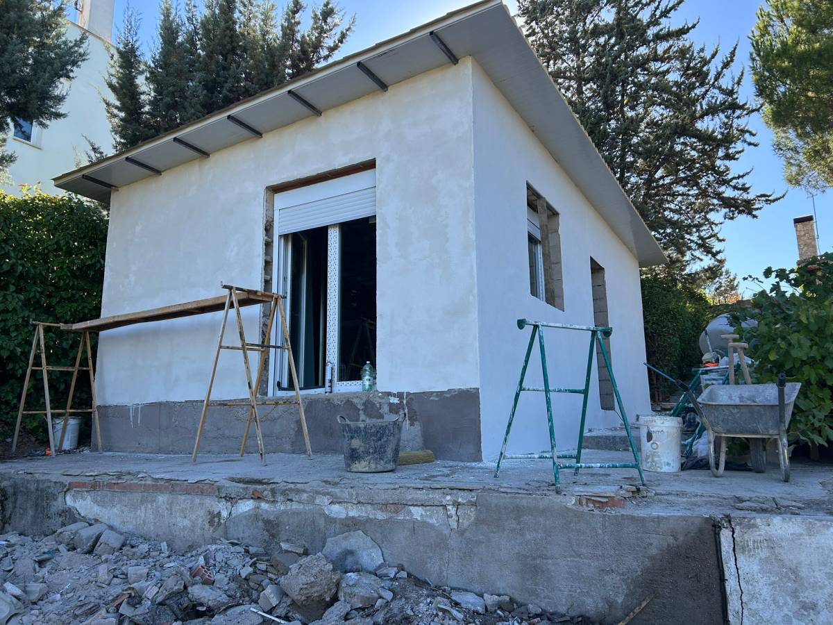 Yurii - Madrid - Concrete Flooring Installation