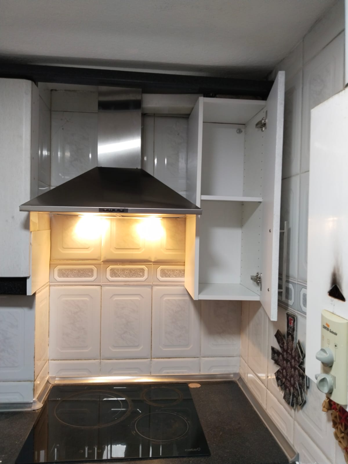NELAMONS CONSTRUCCIONES, REFORMAS Y PROYECTOS INMOBILIARIOS SLU - Madrid - Corte de hormigón