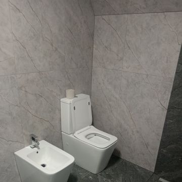 Yurii - Madrid - Roof Installation or Replacement