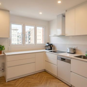 Reformas Iknova - Rubí - Bathroom Remodel