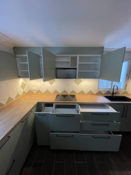 ATEL - Valencia - Montaje de escritorios