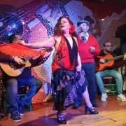 Tablao flamenco el toro y la luna - Valencia - Actuación circense
