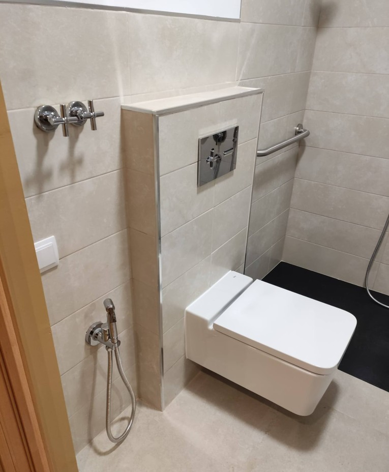 Maestro Fontanero - Valdemoro - Instalación o reemplazo de bombas de desagüe